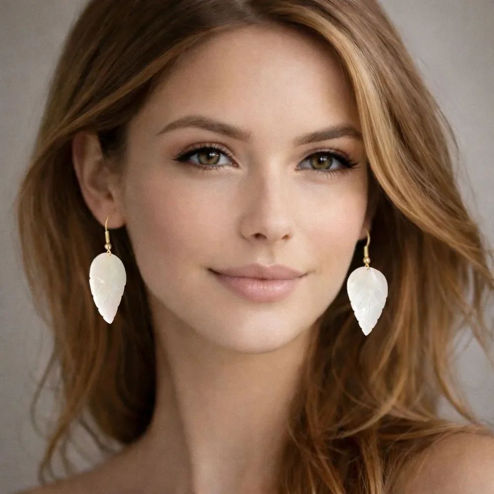Vintage natural shell leaf pierced drop gold statement earrings 2.5”inches white